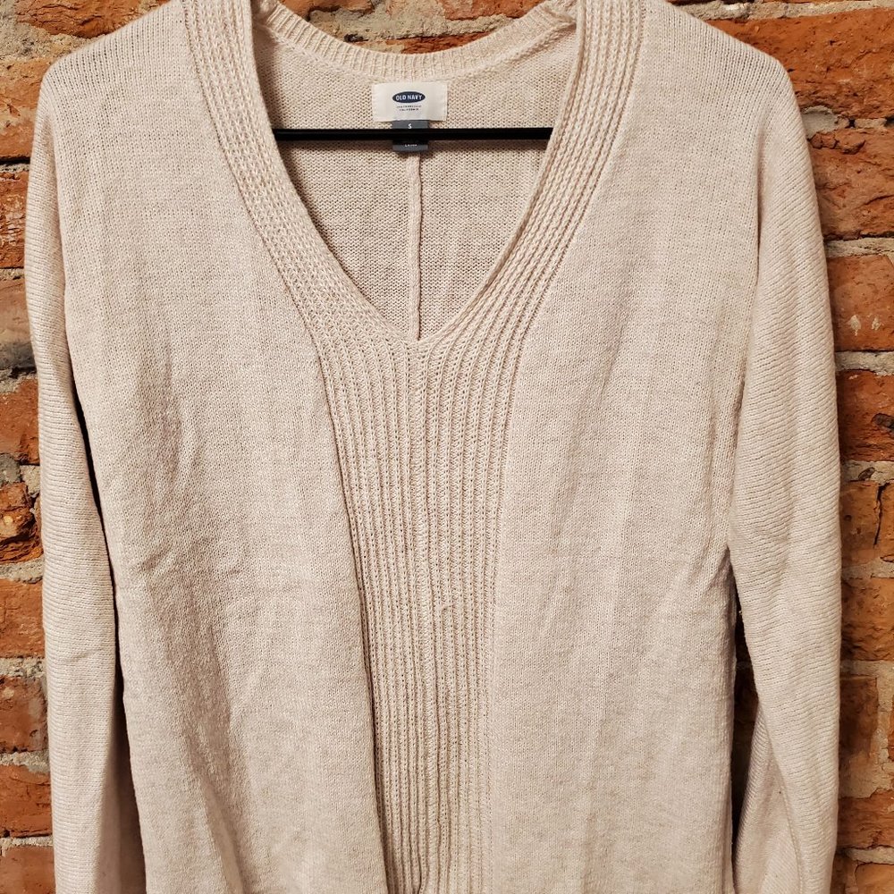 Creamy marled V-neck sweater